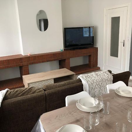 Appartement Cosy Et Lumineux Caussens Eksteriør billede