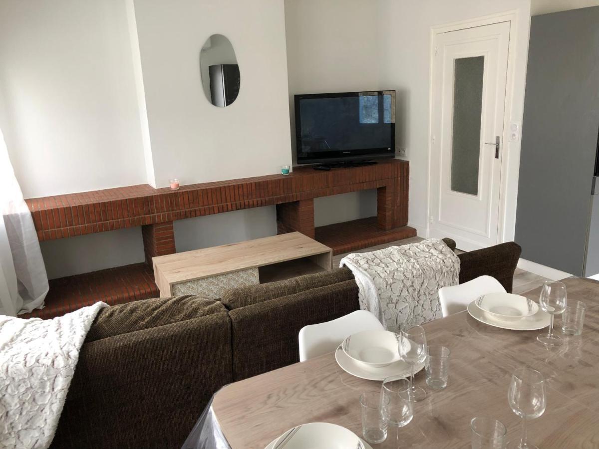 Appartement Cosy Et Lumineux Caussens Eksteriør billede